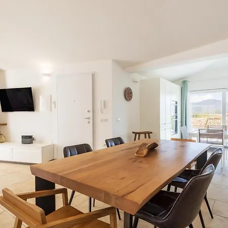 Vila Zeffiro Vista Mare Con Giardino Àrbatax