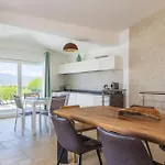 Zeffiro Vista Mare Con Giardino 别墅 阿尔巴塔克斯