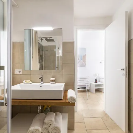 Zeffiro Vista Mare Con Giardino