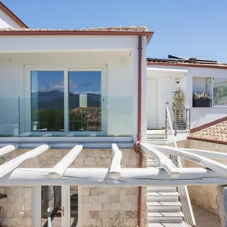 Zeffiro Vista Mare Con Giardino