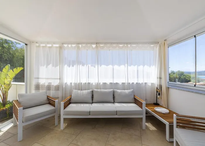 Zeffiro Vista Mare Con Giardino * アルバタクス